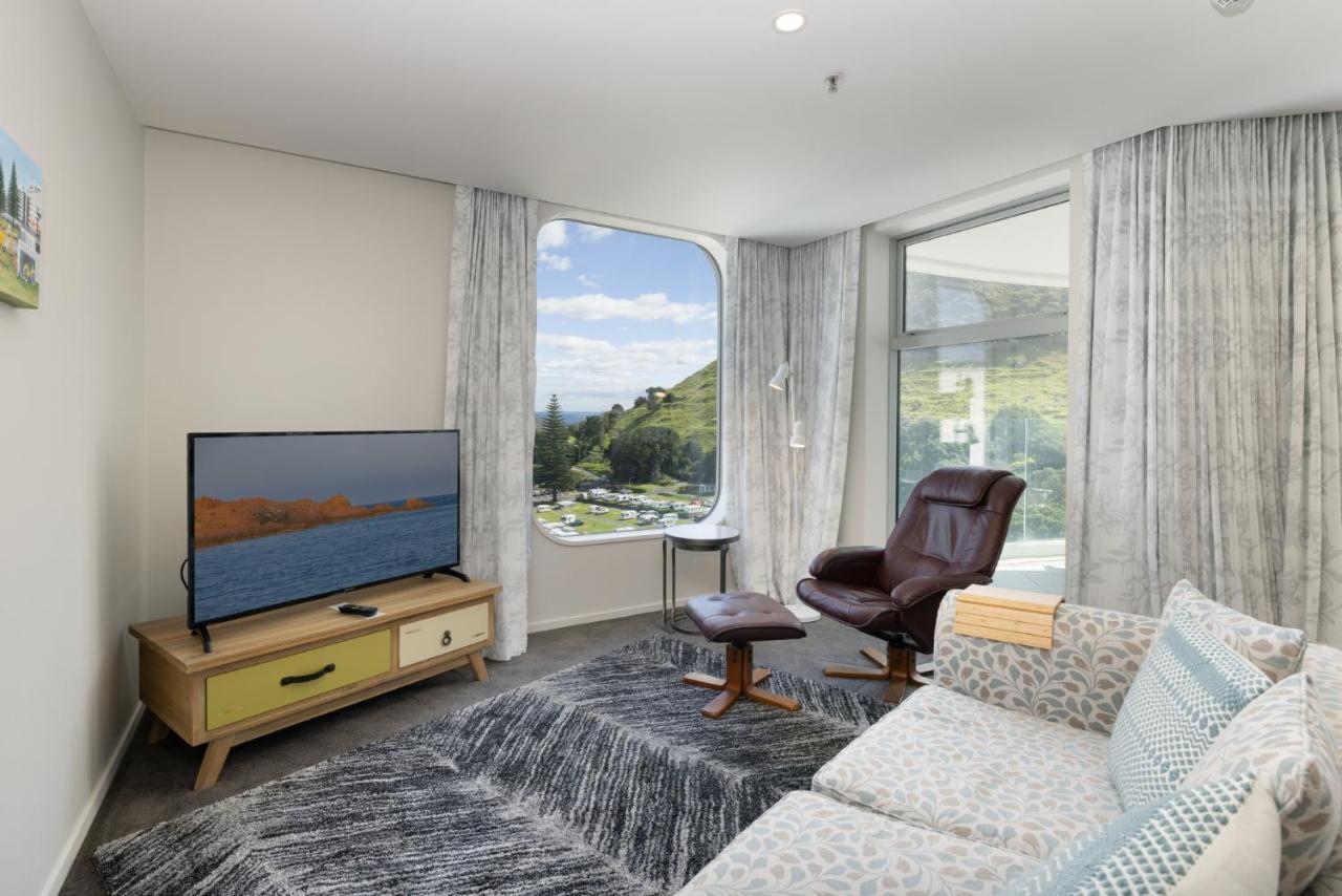 Oceanside Apartment With Iconic Views Маунт Маунгануи Екстериор снимка